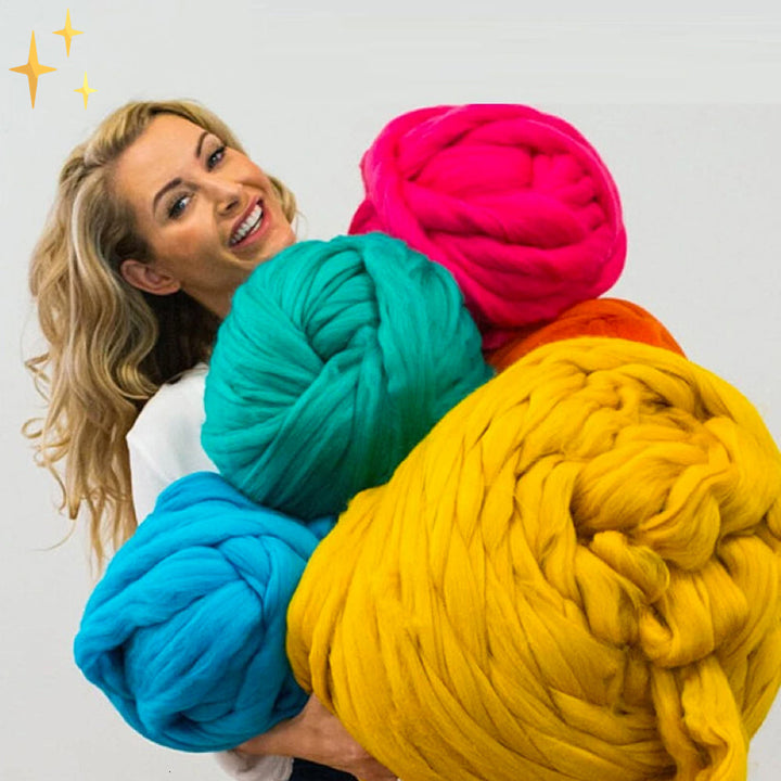 Veelzijdig 1000g LuxaWool XXL chunky breigaren voor diverse doe-het-zelf woondecoratie projecten: dekens, kussens.