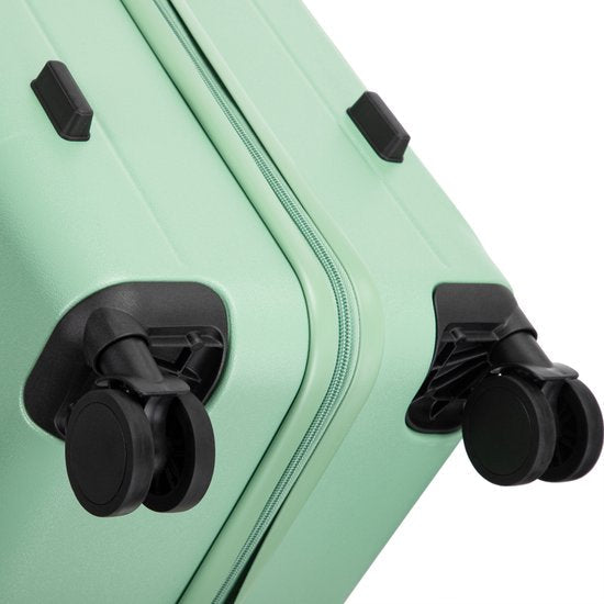 Unisex kofferset met harde schaal, TSA slot en speciaal laptopvak; ideaal voor al je spullen op reis.