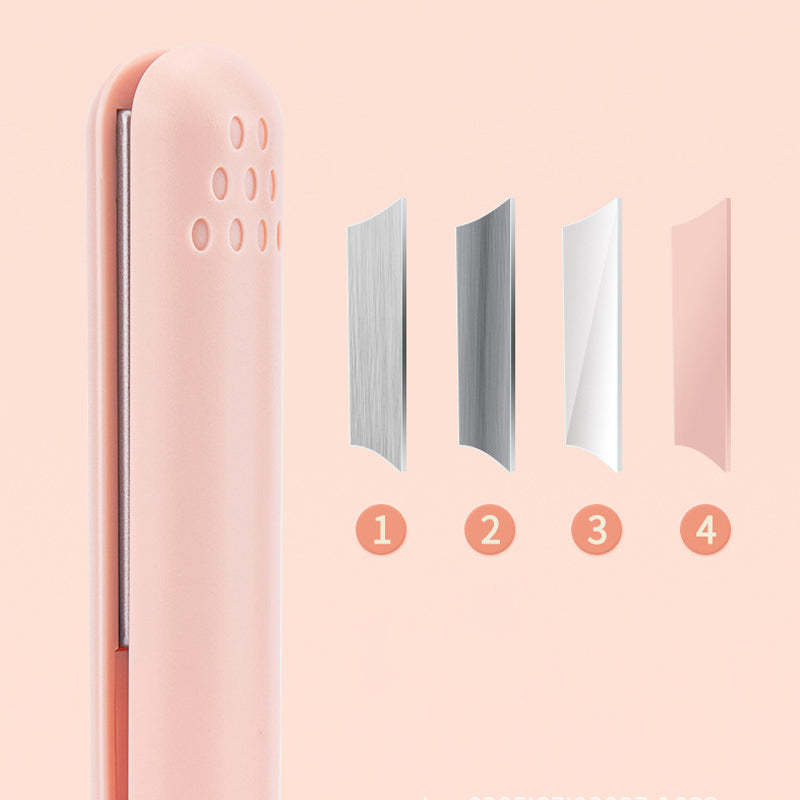 2-in-1 haarstyler met beschermende keramische coating, ideaal voor steil en krullend haar, getoond in gebruik.