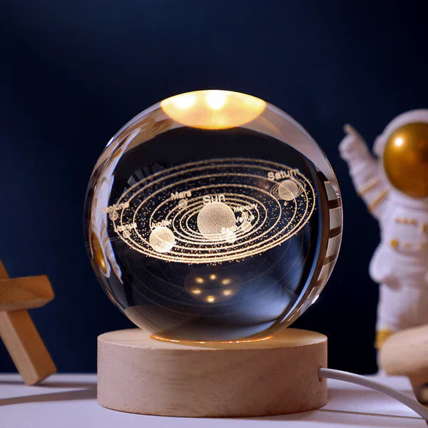 Decoratieve Lichtbal met 3D-Maan Gravure & Astronaut