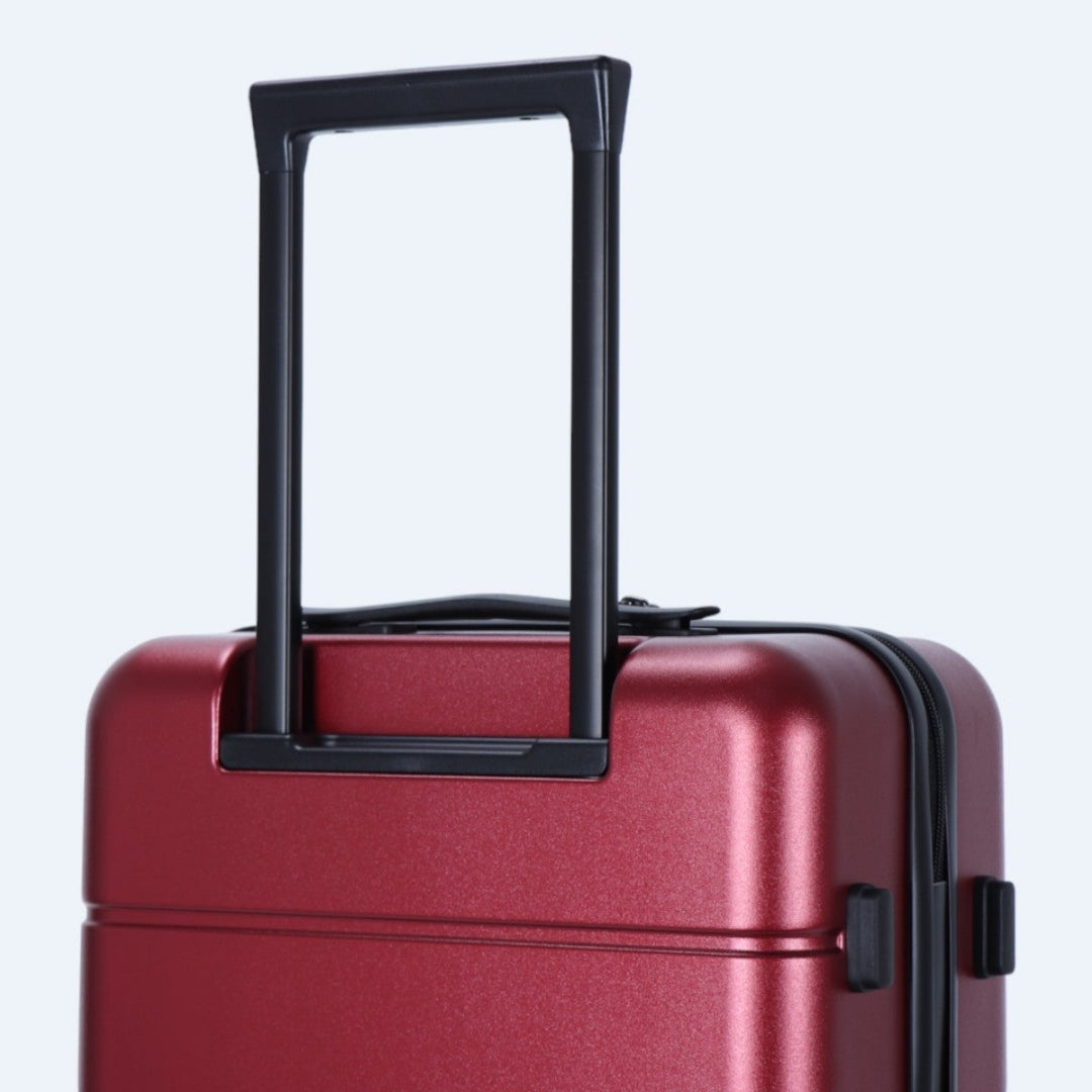 De Atlas Explorer: robuuste 3-delige kofferset voor frequente reizigers.