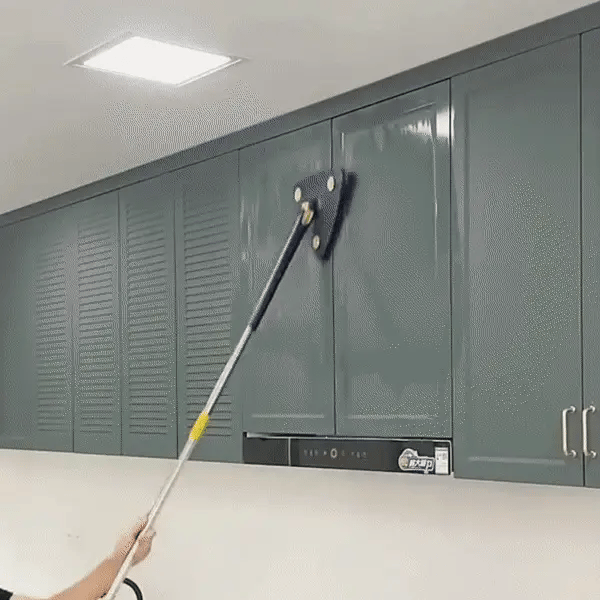 Efficiënte microvezel vloermop, verstelbaar in lengte, voor hygiënisch reinigen zonder bukken.