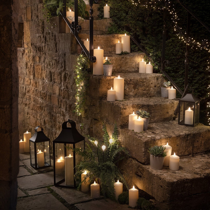 3-delige Solar LED Kaarsen set, drie hoogtes, sfeervol licht voor tuin en terras, op zonne-energie, zonder stroomaansluiting.