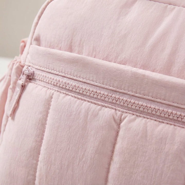 Ruime Aerelle reistas voor dames, lichtgewicht en opvouwbaar; een essentieel reisaccessoire.