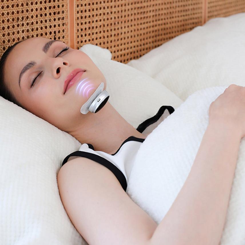 AirEase siliconen neusbeugel: ergonomisch ontworpen tegen snurken en slaapapneu voor optimale ademhaling.