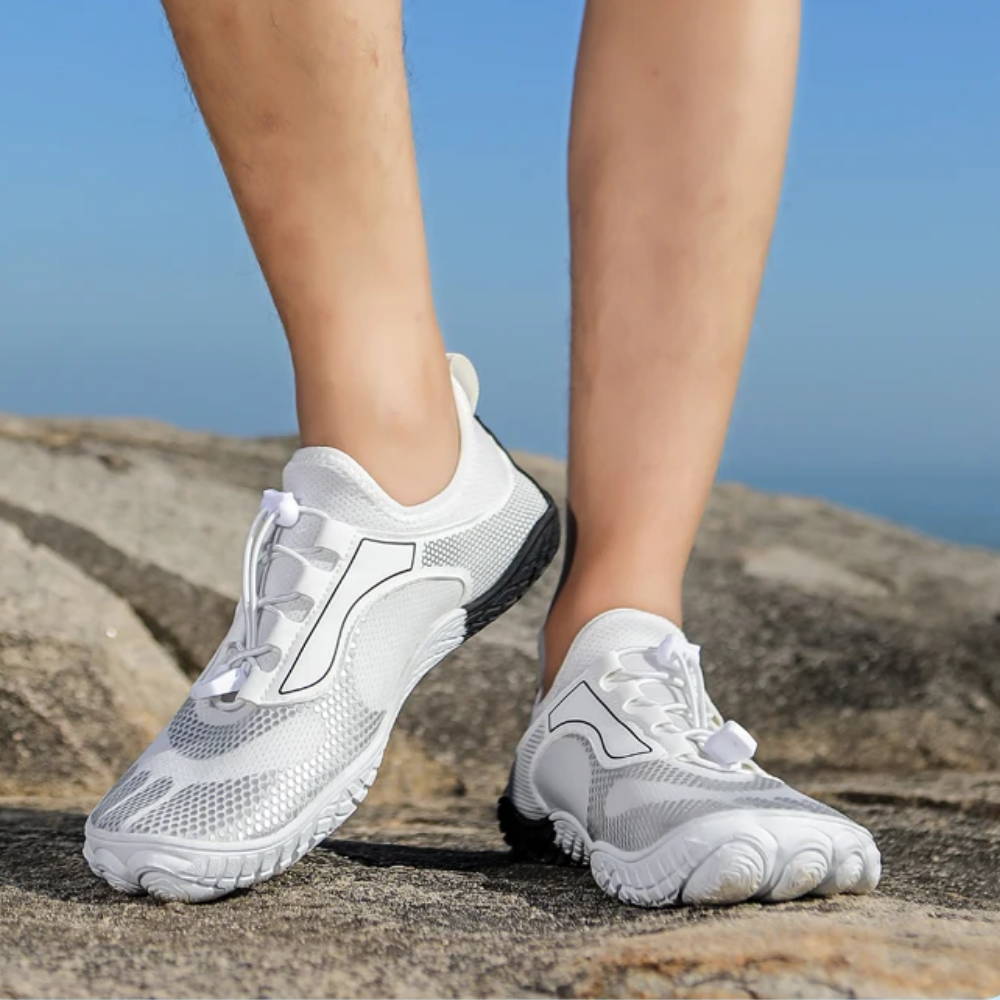 AquaFlex unisex waterschoenen, ademend en sneldrogend, ideaal voor strand en wateractiviteiten.