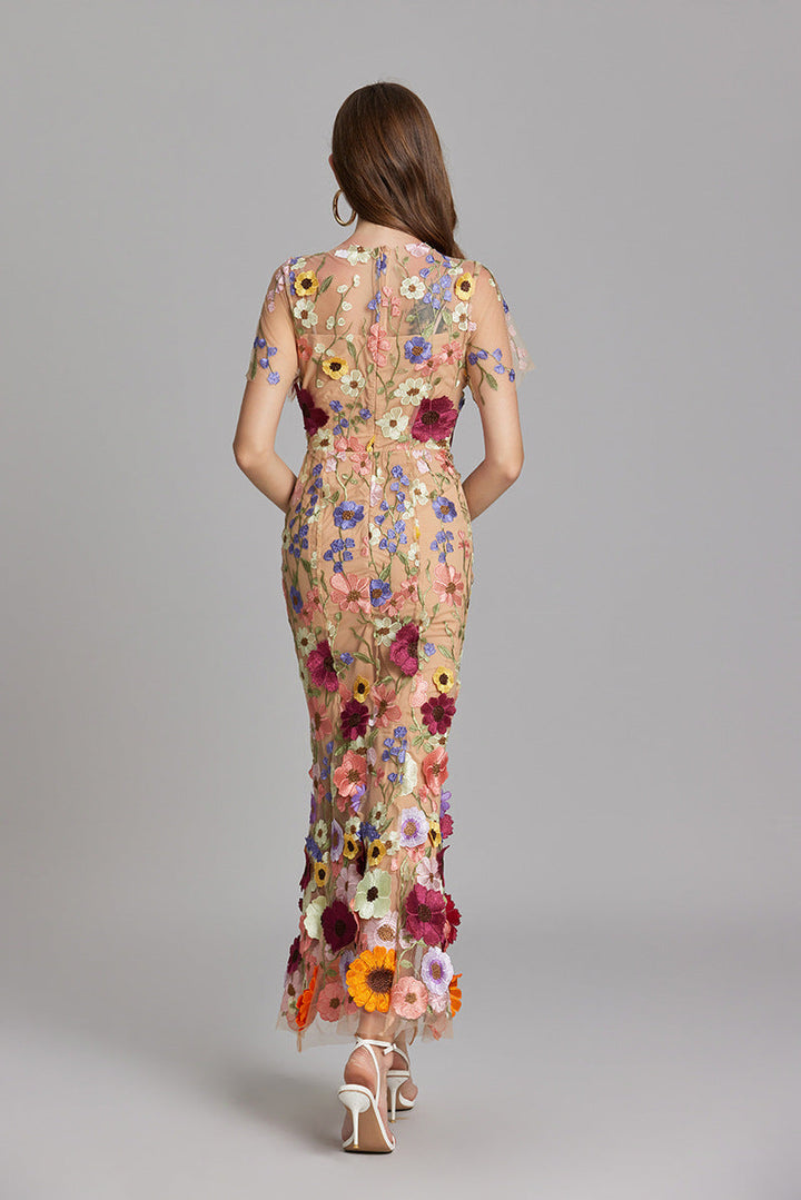 Elegante mouwloze damesjurk, geborduurd, vloeiend silhouet, veelzijdig voor elke gelegenheid