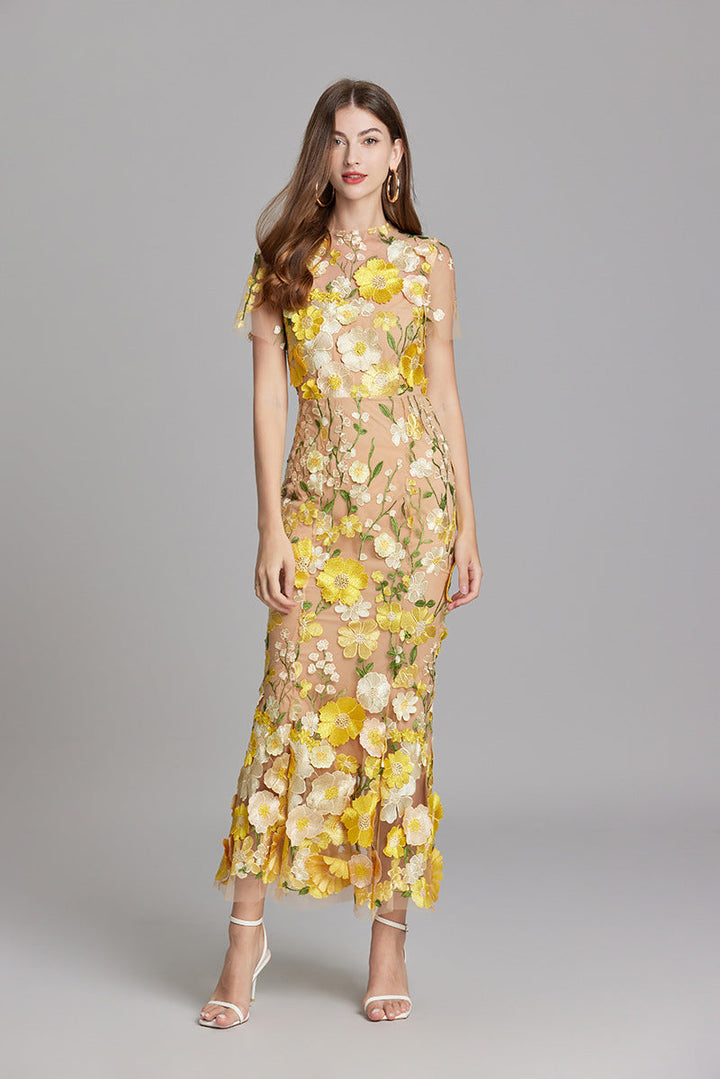 Elegante mouwloze damesjurk, geborduurd, vloeiend silhouet, veelzijdig voor elke gelegenheid