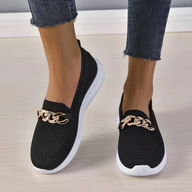 Ademende orthopedische damesschoenen met antislipzool in elegant ontwerp, ideaal voor comfort en stijl.