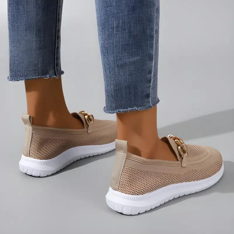 Ademende orthopedische damesschoenen met antislipzool in elegant ontwerp, ideaal voor comfort en stijl.