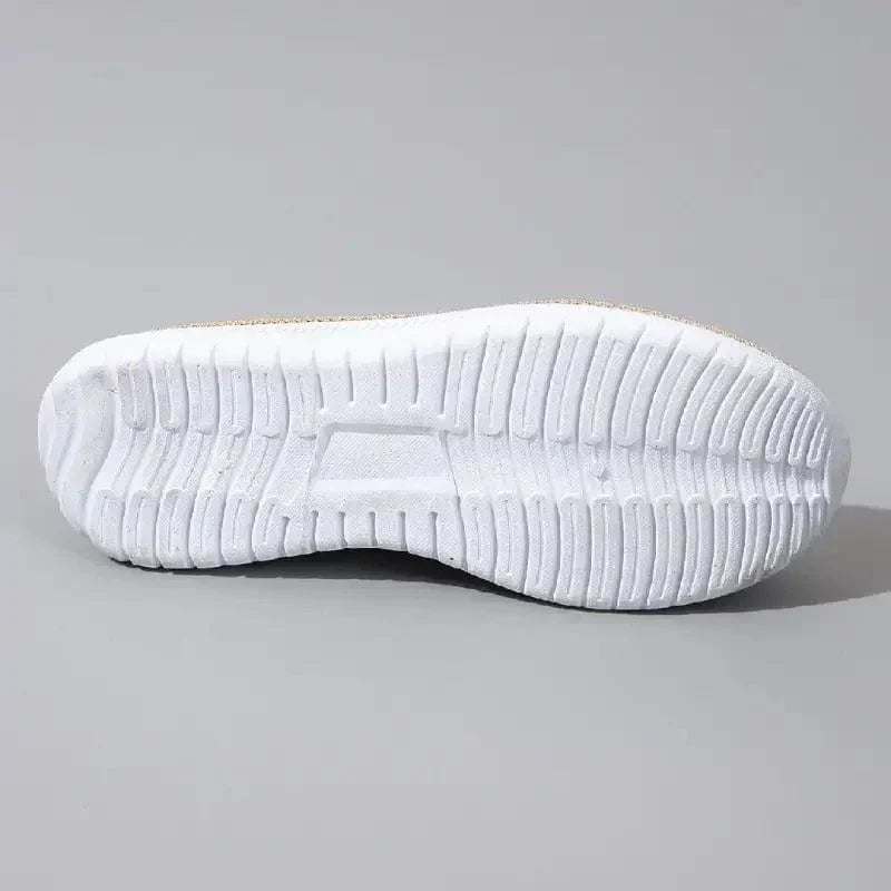 Ademende orthopedische damesschoenen met antislipzool in elegant ontwerp, ideaal voor comfort en stijl.