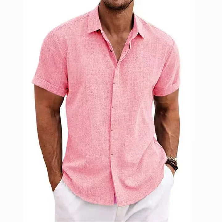 Ademend zomerpoloshirt voor heren in elegant design, ideaal voor warme dagen, verkrijgbaar in vele kleuren.