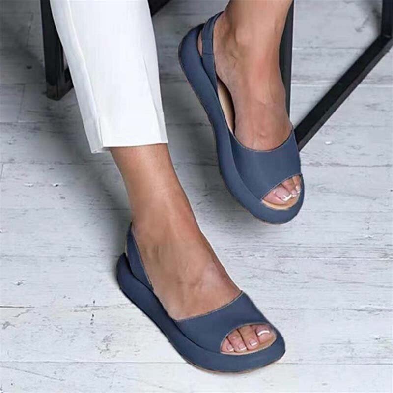 Comfortabele dames zomersandalen, modieus met duurzaam, hoogwaardig materiaal en stijlvol ontwerp in moderne kleuren.