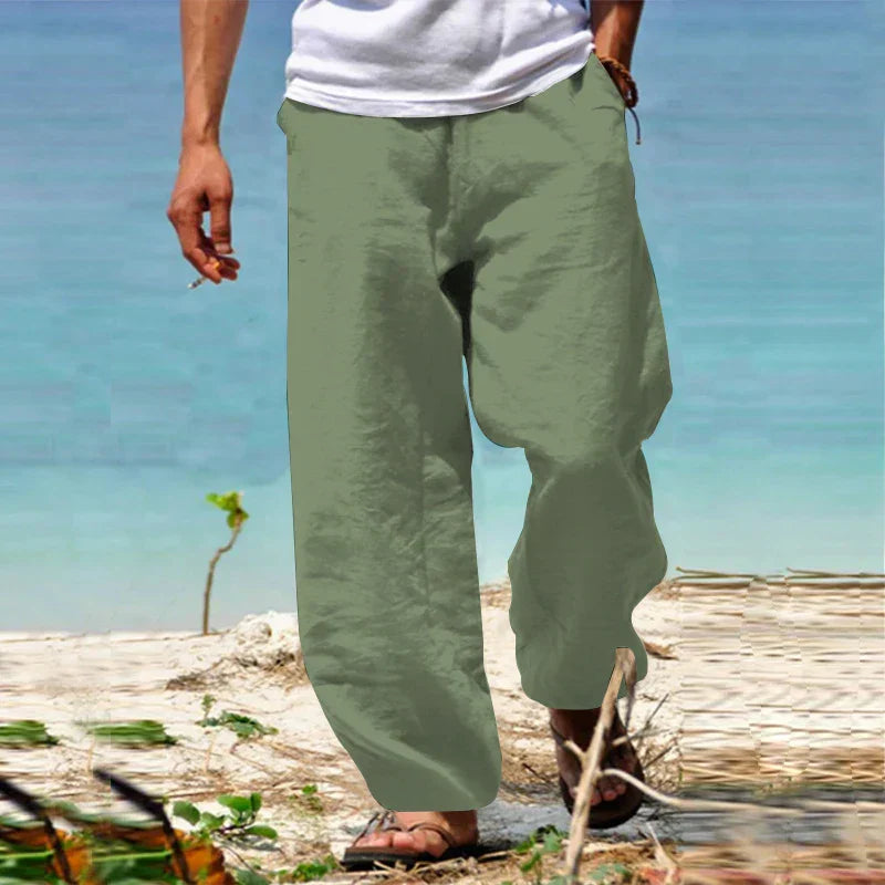 Comfortabele linnen herenbroek, ademend, met een lichte, rechte pasvorm, perfect voor zomer en vrije tijd, duurzaam en elegant.