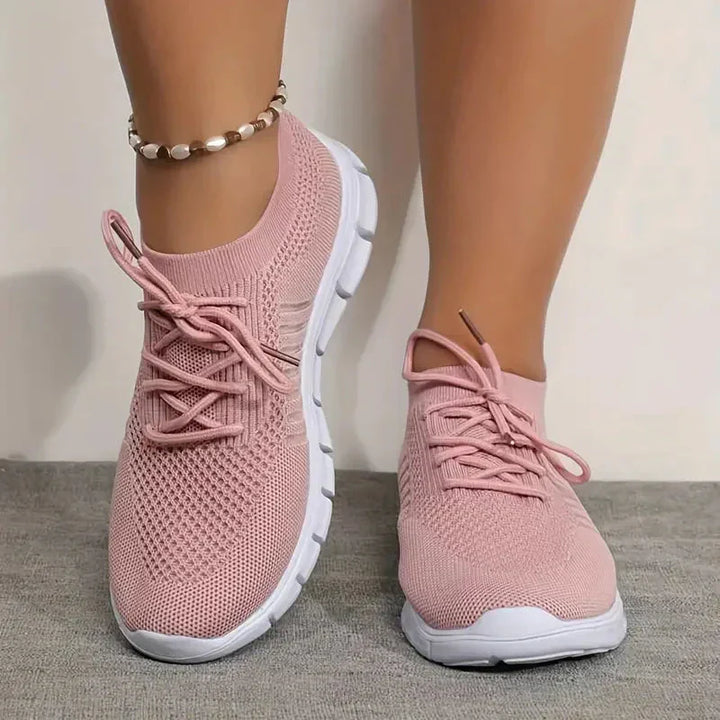 Orthopedische damessneakers, perfect voor voetondersteuning en een trendy look.