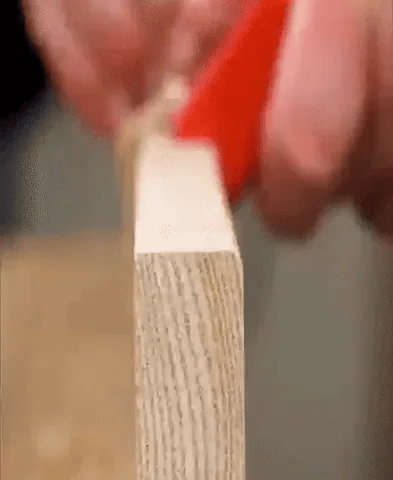 Ergonomisch BevelPro gereedschap voor comfortabel afschuinen van diverse materialen.