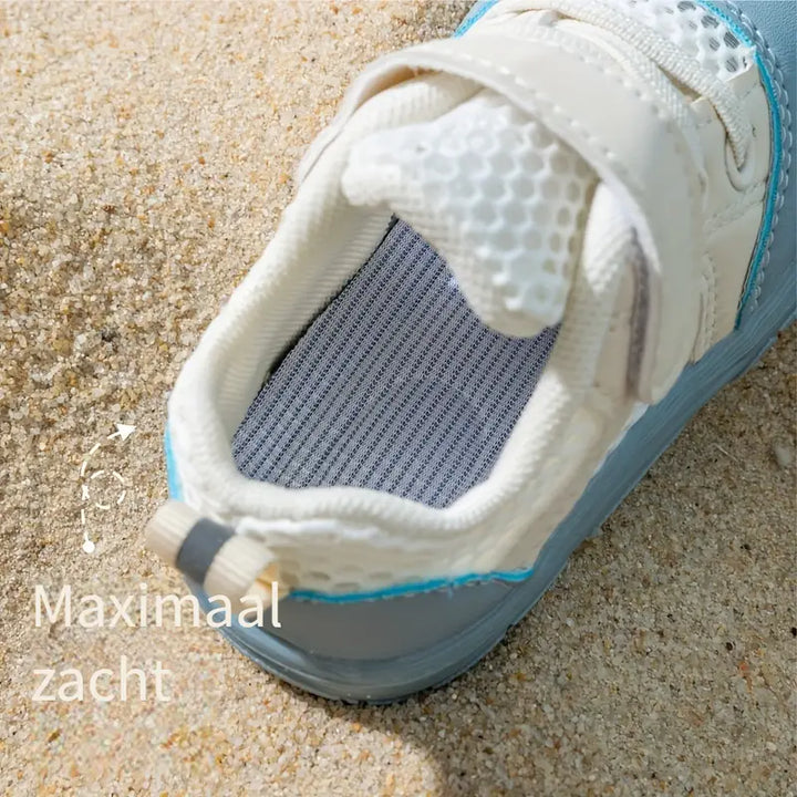 Baby comfortabele flexibele schoenen voor peuters, met antislip zool voor veilige en natuurlijke stapjes.