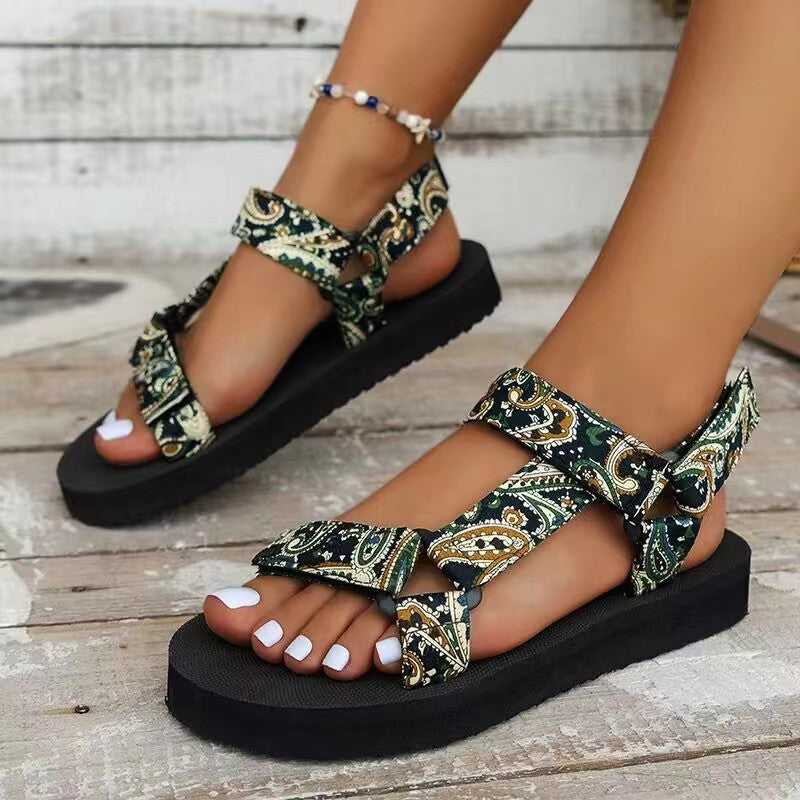 Kleurrijke orthopedische sandalen met strass-steentjes, T-band design, platte zool voor dames in heldere zomerkleuren