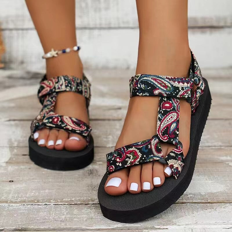 Kleurrijke orthopedische sandalen met strass-steentjes, T-band design, platte zool voor dames in heldere zomerkleuren
