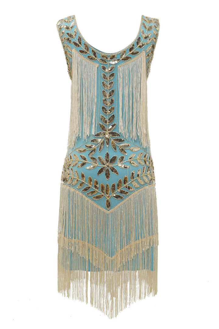 Prachtige Charleston jurk in donkergroen, Art Deco flair, met elegante franjes en glinsterende pailletten, ideaal voor avondevenementen.