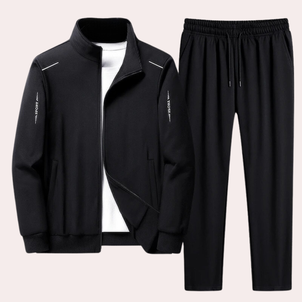 Sportief heren trainingspak Owen, perfect voor trainingen of actieve dagen. Comfortabel en veelzijdig joggingspak.