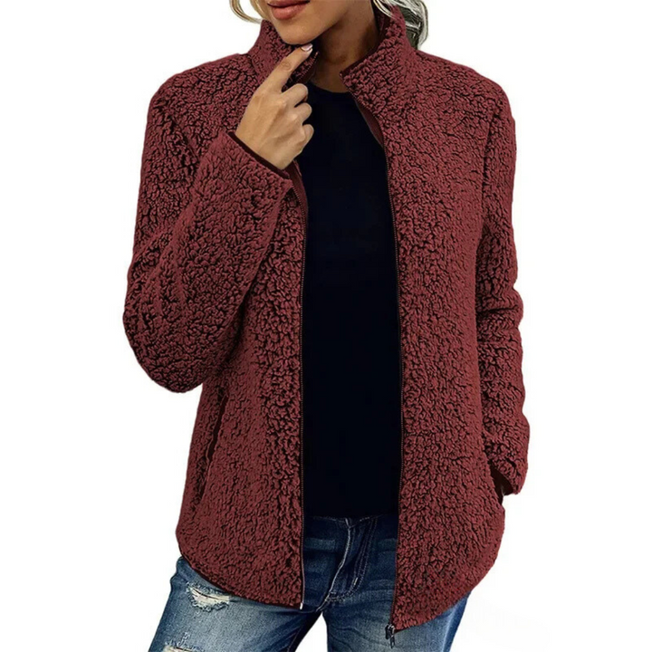 Comfortabel Petra dames fleecevest met hoge kraag, ideaal voor warmte en stijl in de winter.