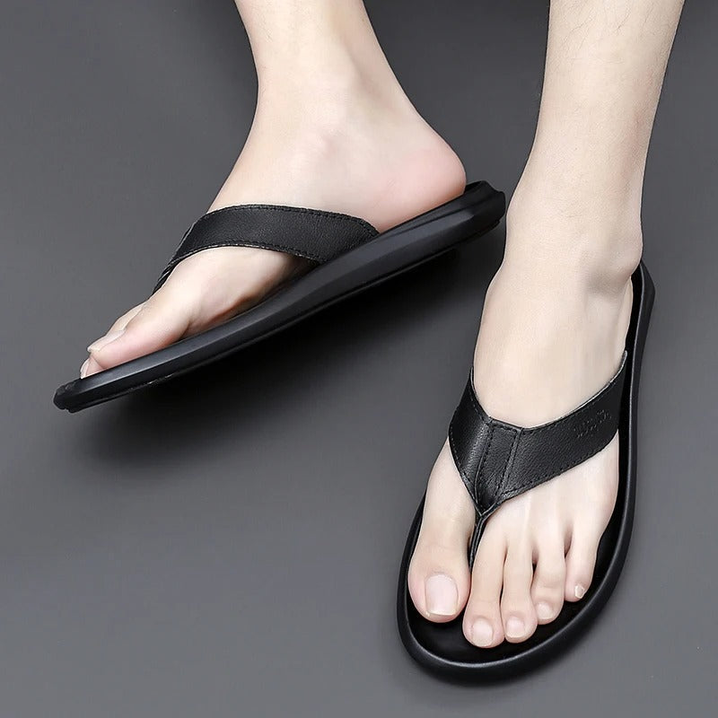 Lichte en ademende Leano heren zomerslippers, perfect voor warm weer, heren mode en ultiem zomercomfort.