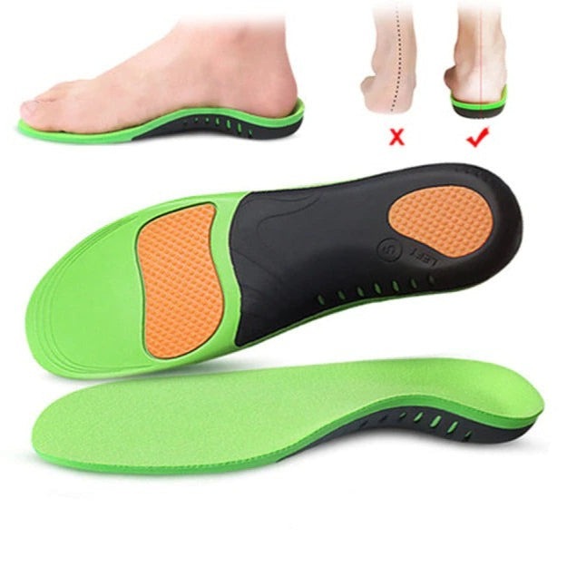 Comfortabele SupportMax steunzolen voor platvoeten, bieden ergonomische ondersteuning en schokabsorptie voor dagelijks voetcomfort.