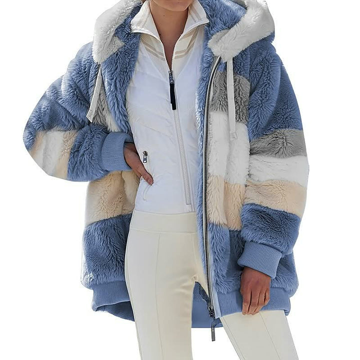 Elegante zwarte ComfyCoat™ dames winterjas; comfortabele en stijlvolle bovenkleding voor alle dames.