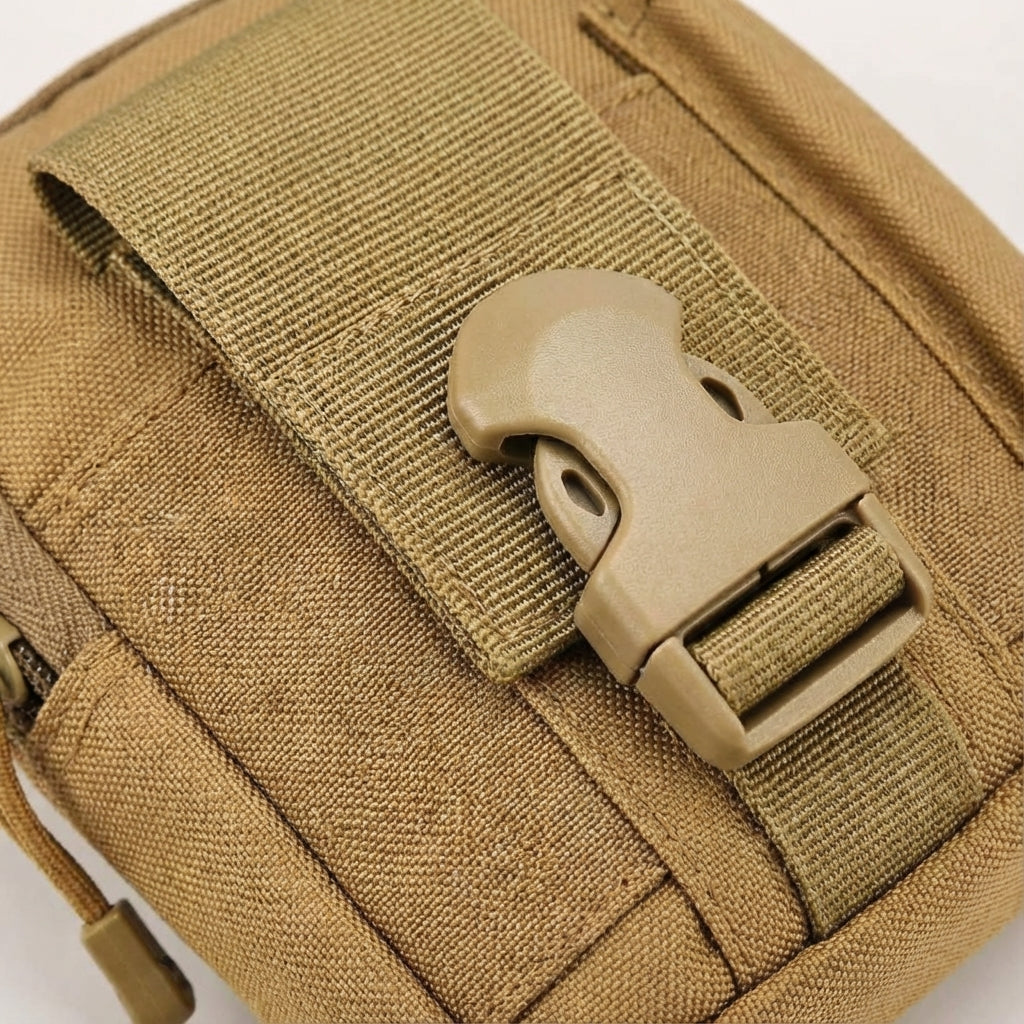 Duurzaam compact outdoor etui, perfect voor het veilig opbergen van reisbenodigdheden en tactische gear.