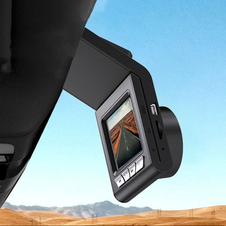 Compacte HD-dashcam met auto focus voor heldere beelden, cruciale beveiligingscamera voor elk voertuig.