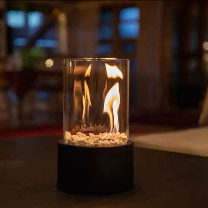 Compacte ethanolhaard FireLuxe, zorgt voor een schone, rookvrije vlam. Ideaal als binnen of buiten decoratie.