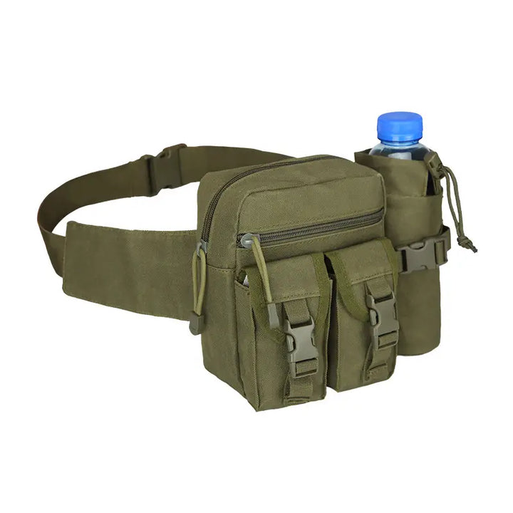 Waterdichte AdventureBelt heuptas gedragen tijdens fietsen, perfect voor sport en outdoor avonturen.