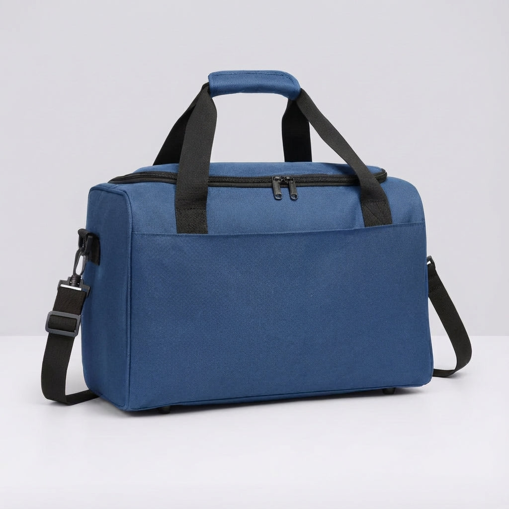 Veelzijdige duffelbag, robuuste weekendtas ideaal voor handbagage en korte reizen.
