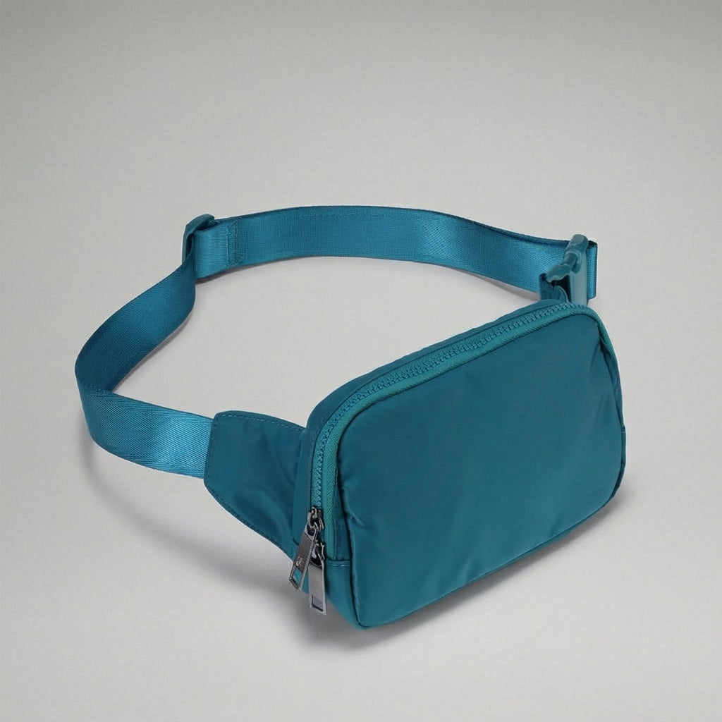 Duurzame Pocklet heuptas, compact nylon, waterafstotend en unisex, ideaal voor een actieve levensstijl.