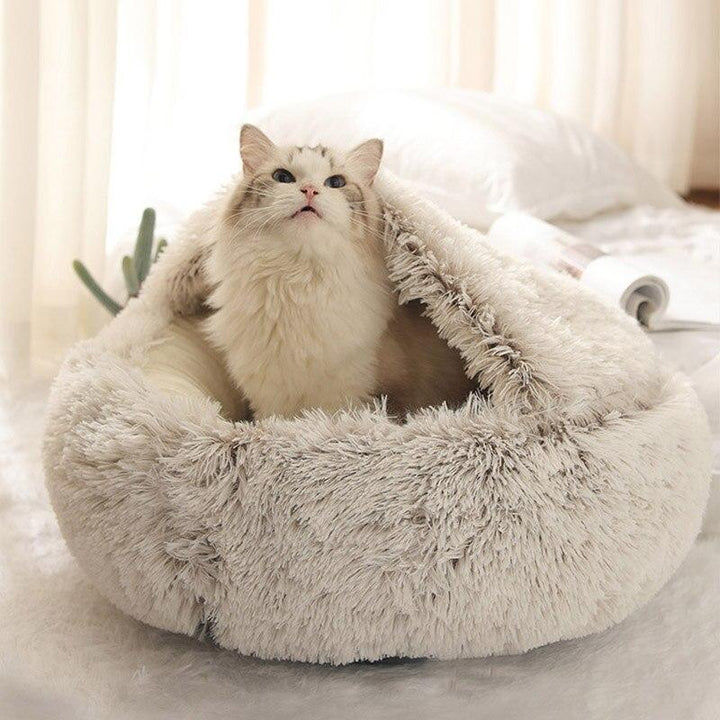 Cozy katten- en hondenmand: warm, zacht pluche huisdierbed voor comfortabele slaap.