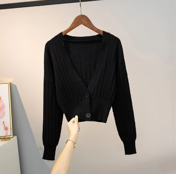 Comfortabele en modieuze gebreide dames trui van Daisy's Sweater™️, ideaal voor herfst/winter.