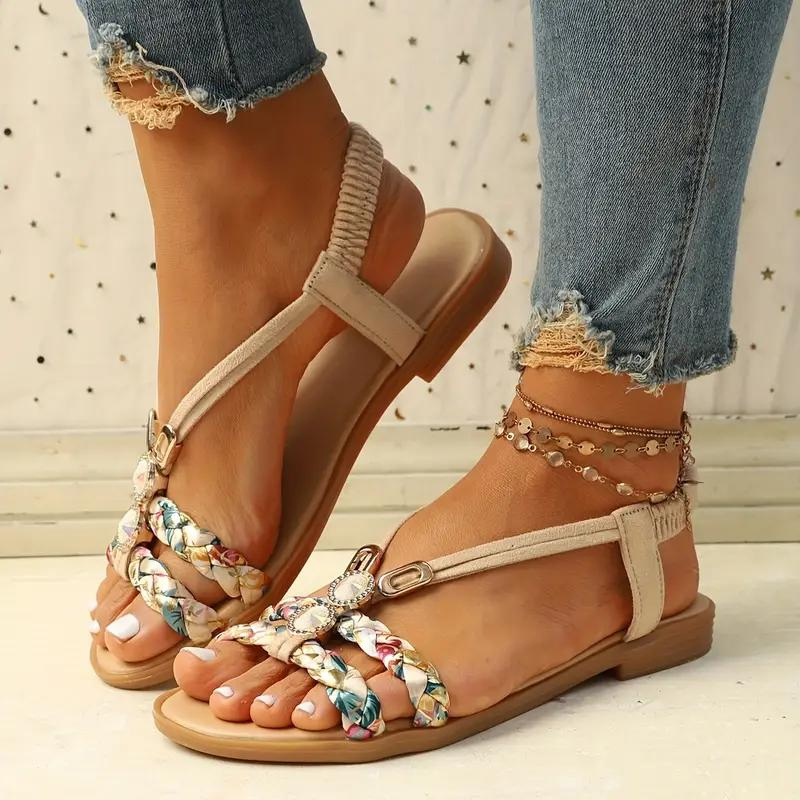 Dames Boho Sandalen met elastische banden, plat en comfortabel, perfect voor zomerse outfits in verschillende kleuren.