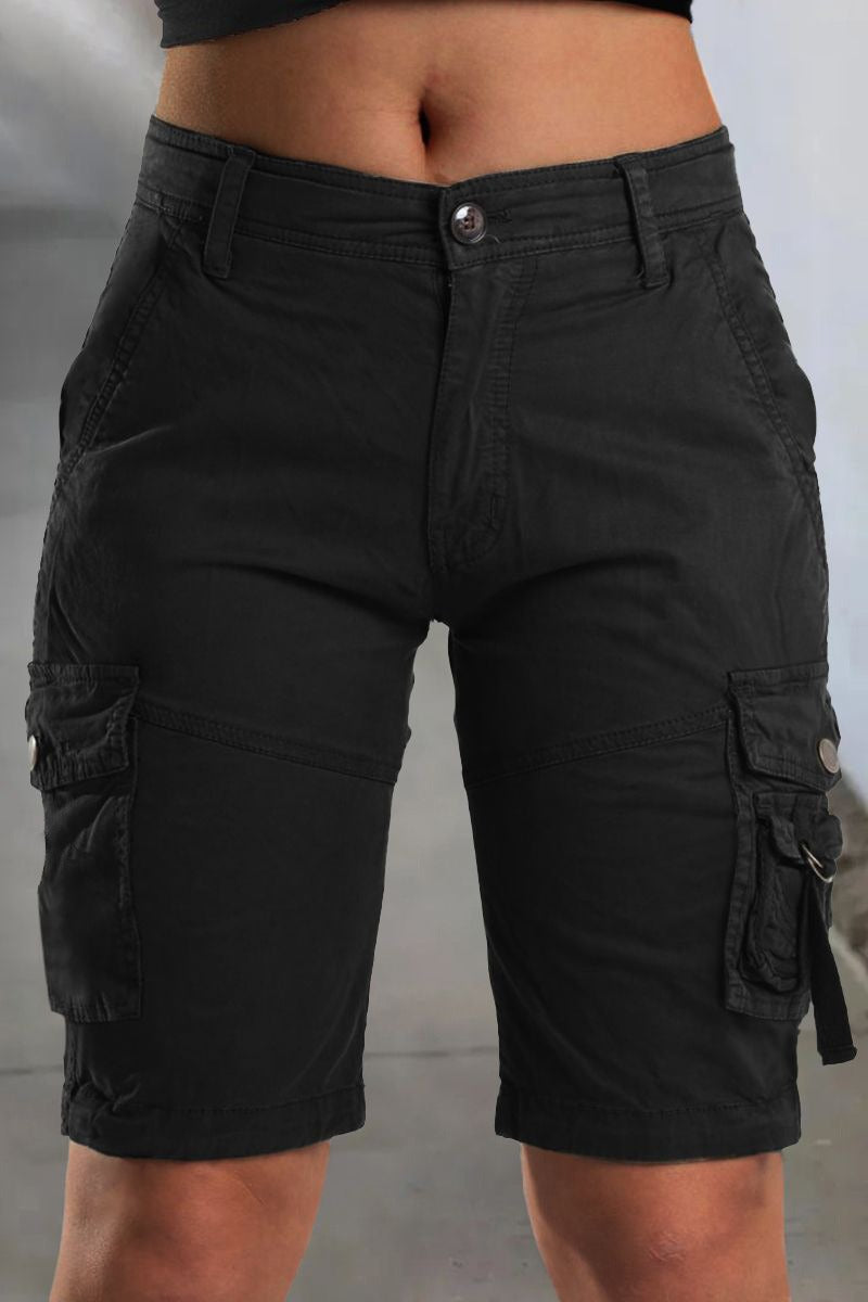 Dames Cargo Shorts Malea, kaki, met zijzakken, comfortabel en stijlvol, ideaal voor zomer en buitenavonturen.