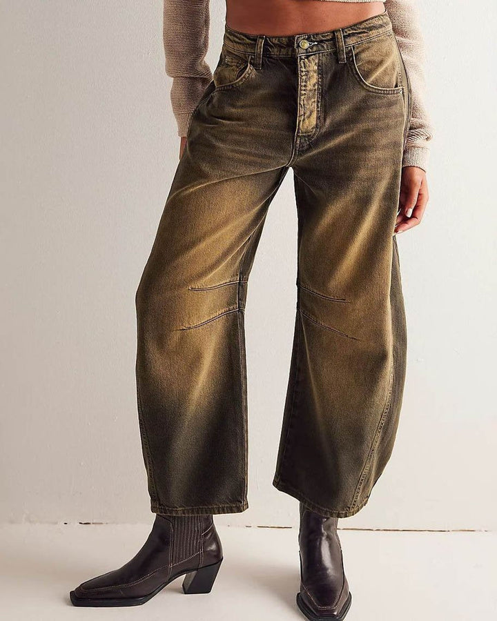 Dames Mid Rise Jeans, casual stijl, distressed afwerking, schuine zoom, blauw, 4-pocket-design, comfortabel en elegant.