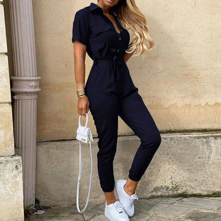 Stijlvolle en veelzijdige damesjumpsuit, gemaakt van ademend materiaal, met een losse pasvorm, ideaal voor chique gelegenheden en vrije tijd.