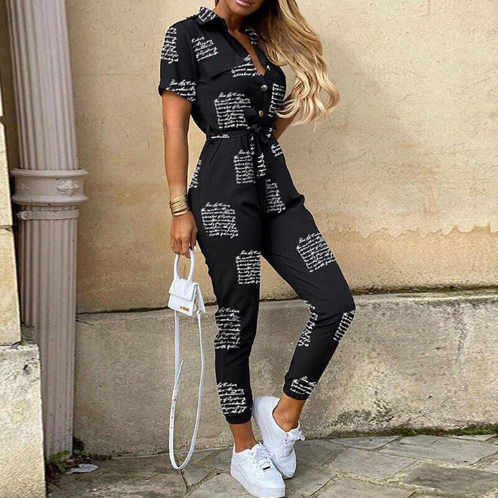 Stijlvolle en veelzijdige damesjumpsuit, gemaakt van ademend materiaal, met een losse pasvorm, ideaal voor chique gelegenheden en vrije tijd.