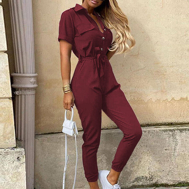 Stijlvolle en veelzijdige damesjumpsuit, gemaakt van ademend materiaal, met een losse pasvorm, ideaal voor chique gelegenheden en vrije tijd.