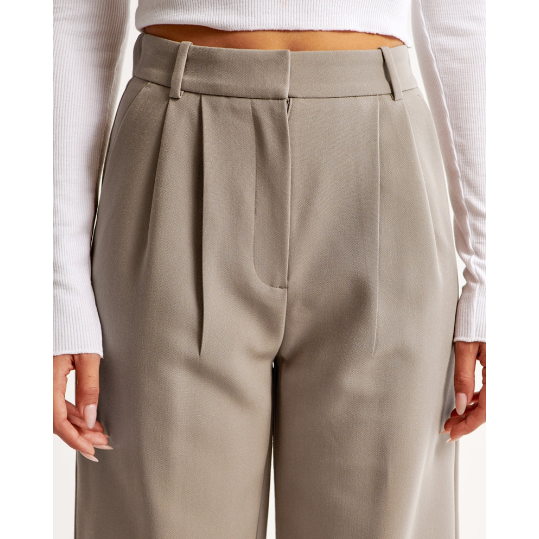 "Damen weite Hose mit hoher Taille, elegant und komfortabel, weites Bein, ideal für vielseitige Outfits und stilvolle Anlässe