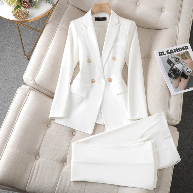 Dames tweedelige set, elegante blazer met bijpassende broek, tijdloze stijl in wit en marineblauw, ideaal voor kantoor