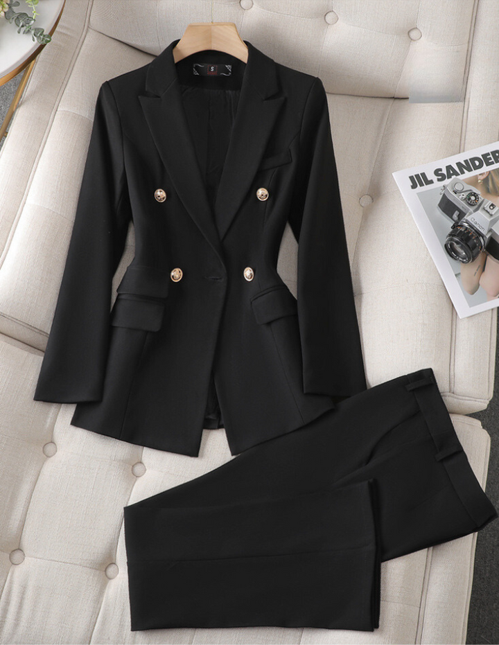 Dames tweedelige set, elegante blazer met bijpassende broek, tijdloze stijl in wit en marineblauw, ideaal voor kantoor