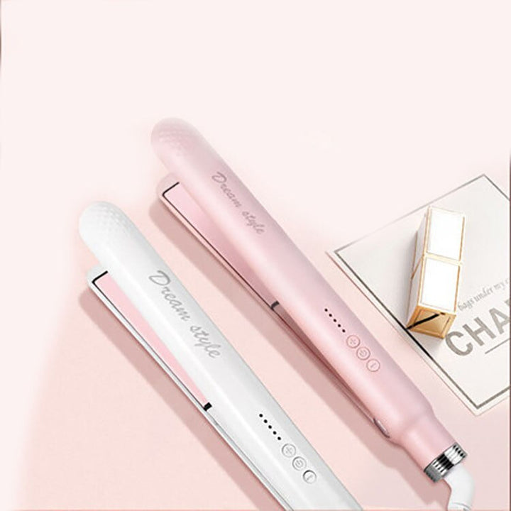 Veelzijdige HairToolz™ 2-in-1 styling tool, onmisbaar voor elke dames beautyroutine en diverse kapsels.