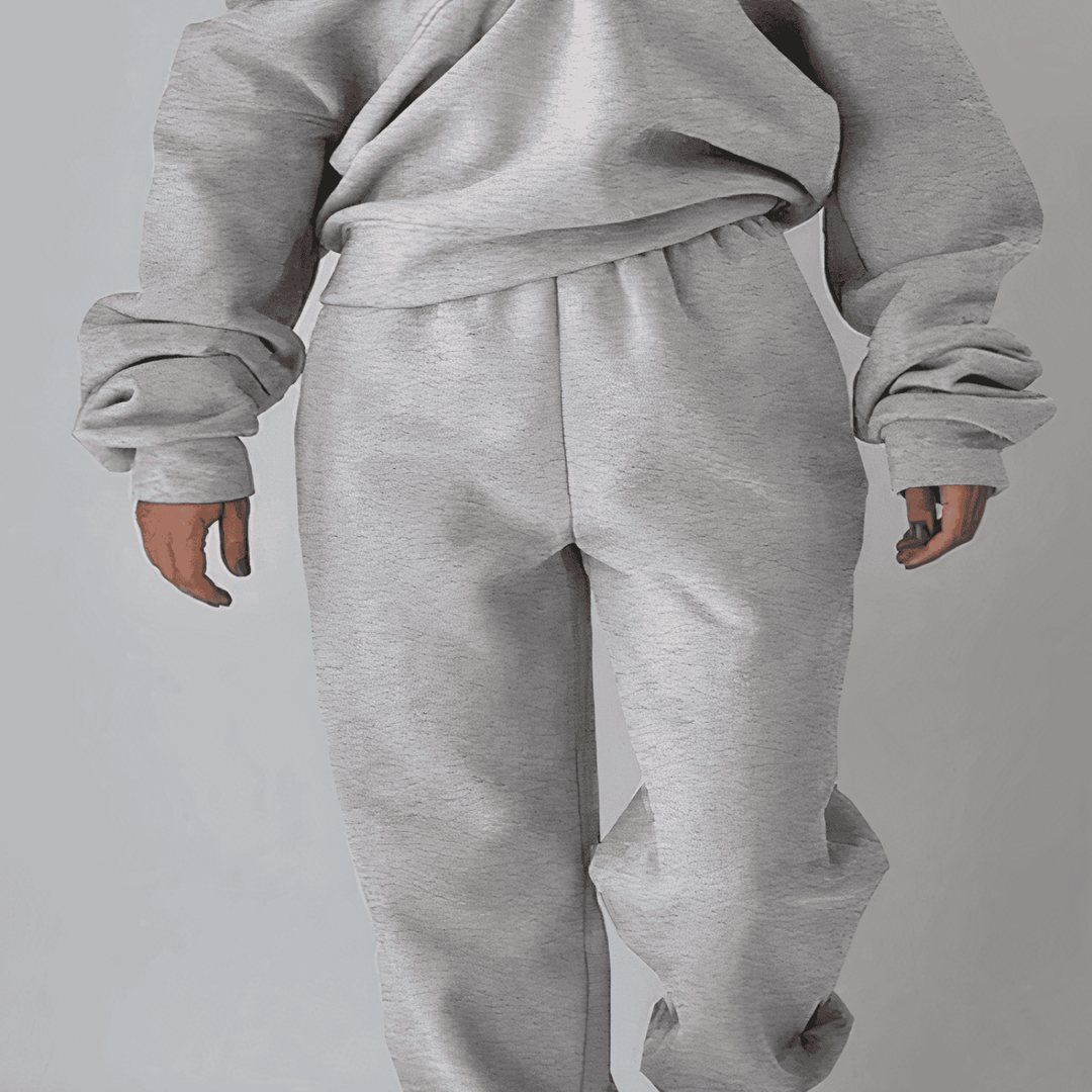 Comfortabel Ava dames trainingspak, sportief en stijlvol, perfect als complete casual outfit.
