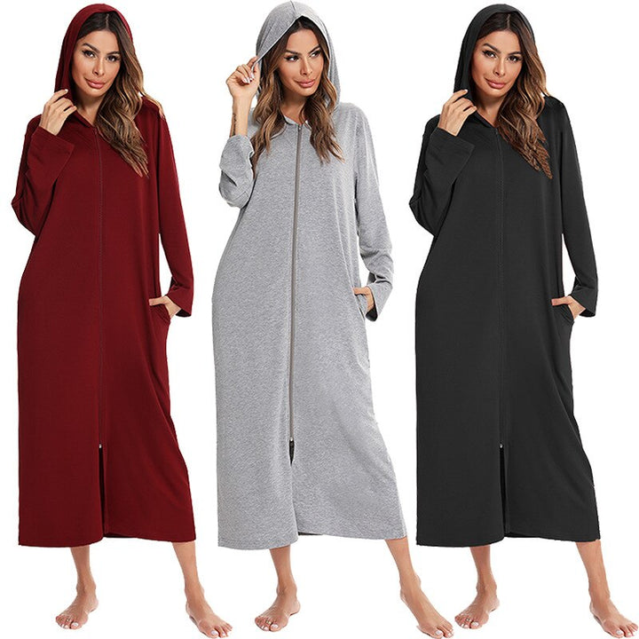 Dames badjas met capuchon en rits voor optimaal comfort thuis. Ideaal als loungewear of huispak.