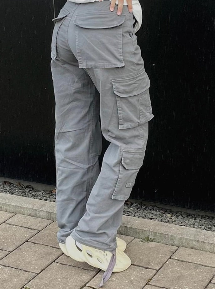 Close-up van de comfortabele stof van een dames cargobroek. Duurzame en zachte FloortjesPants.